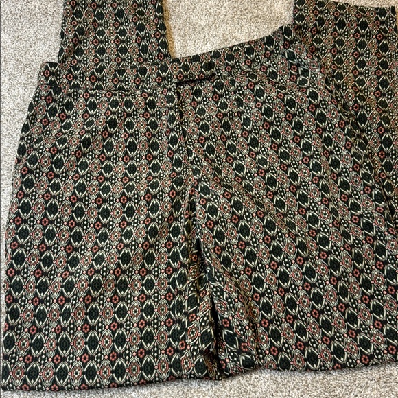 Forever 21 Pants - Forever 21 Geometric Dress Pants